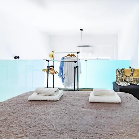 Apartment Casa Marina & Kledi Lofts